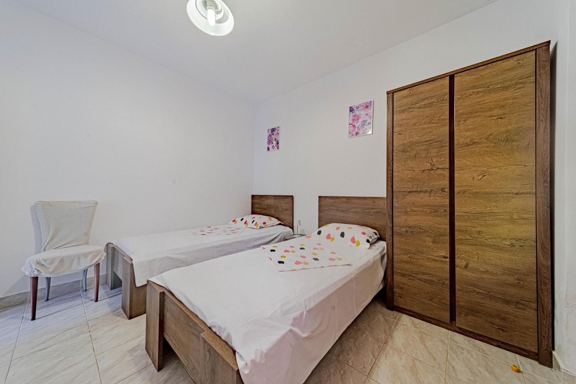 Seaside House For Families With Children Cove Rasohatica, Korcula - 4386 Lumbarda Room photo